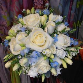 fwthumbwedding - flowers - in Cornwall - Flowertime Florist - -weddingflowersinCornwall 2625x2599.jpg